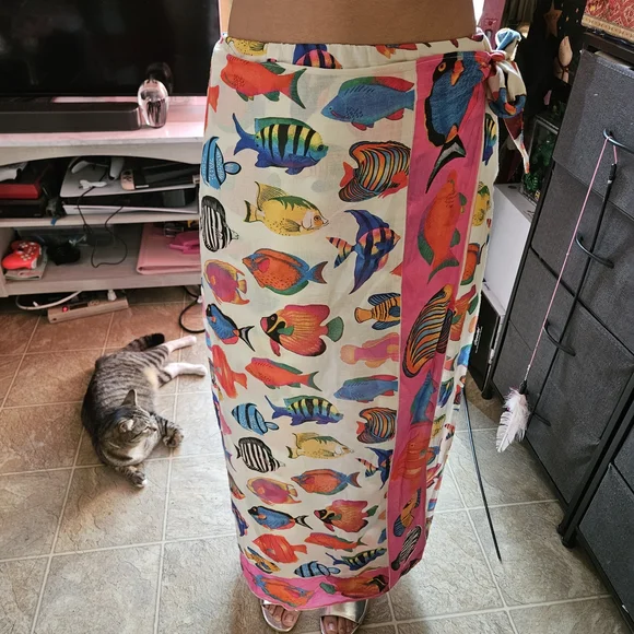 Show Me Your MuMu Colorful Fish Print Swim Coverup - Picture 2 of 4